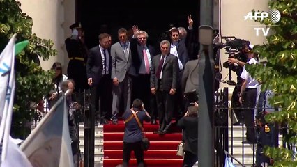 Fernández comienza difícil gobierno en Argentina con negociación de deuda