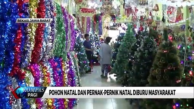 Natal Tinggal Menghitung Hari, Pernak-Pernik Natal Kian Diburu