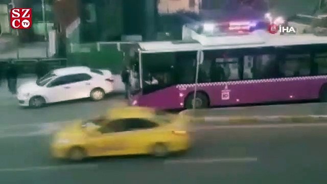 Sorumsuz sürücünün yanlış park hatasını vatandaşlar düzeltti