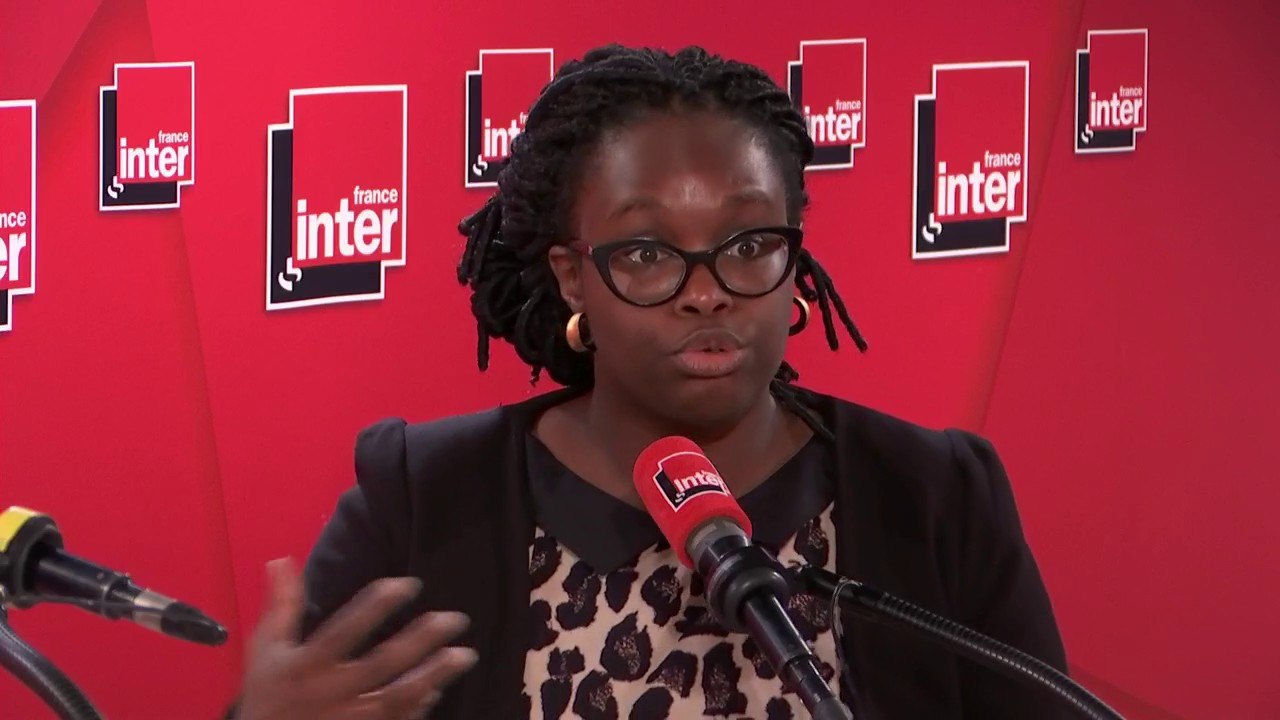 Pour les enseignants nés en 1975, "qui auront faire une grande partie de leur carrière dans l'ancien système et une petite dans le nouveau, il faut déterminer le facteur d'augmentation à apporter pour qu'il n'y ait pas de perte" détaille Sibeth Ndiaye