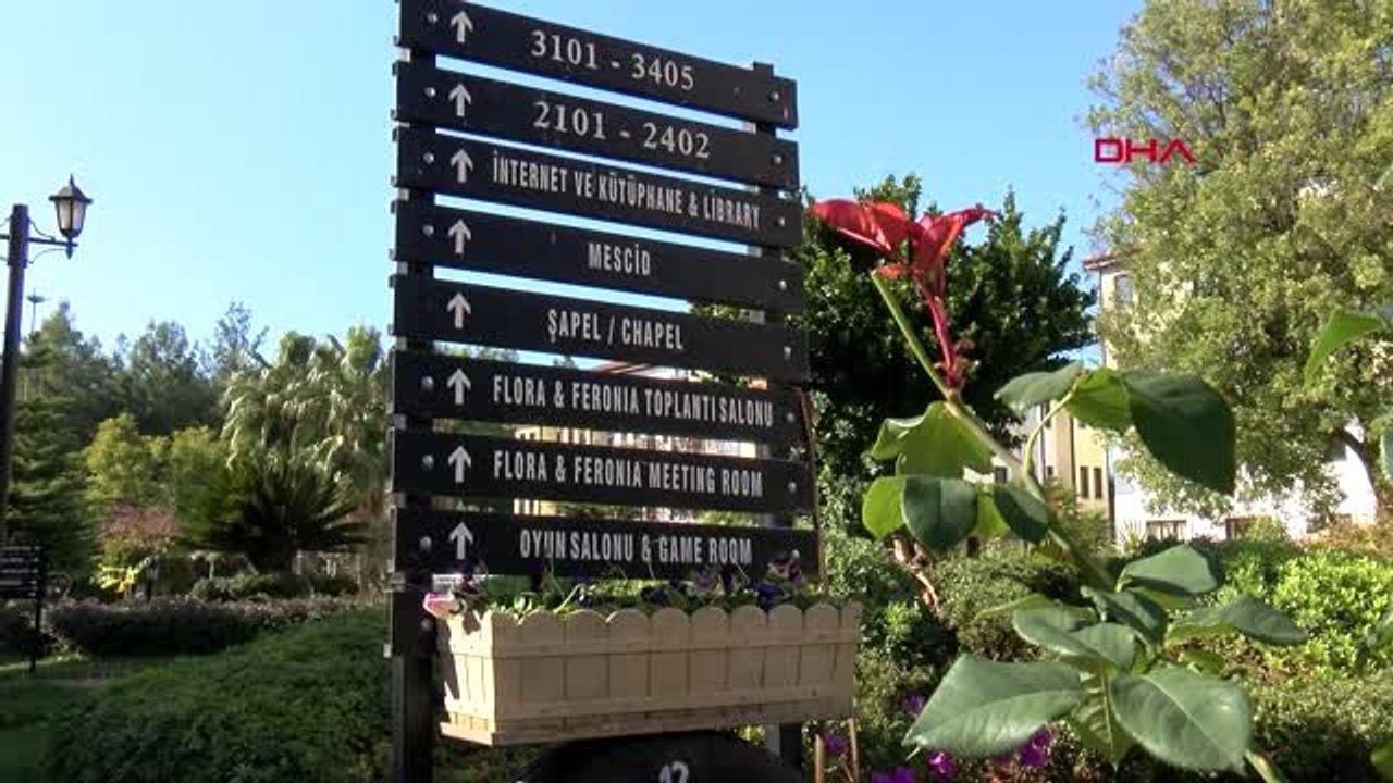 Antalya-elleri üzerinde yürürken başladığı halterde avrupa şampiyonu oldu