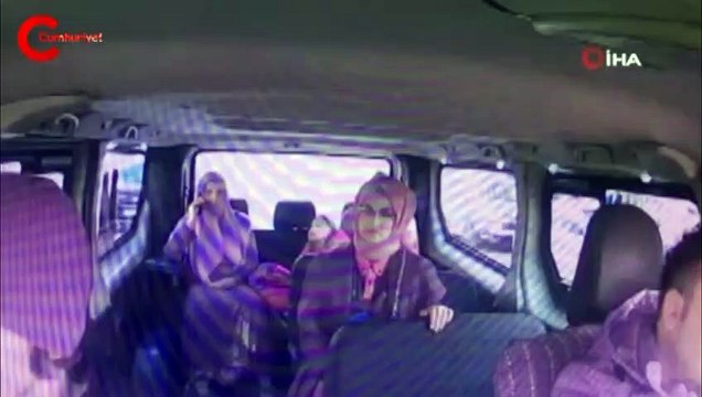 Dolmuşta dehşet anları! Bir anda çığlıklar attı, şoför güzergahı değiştirdi