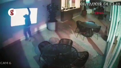 Paniğe kapılan hırsızların 'cam' ile imtihanı