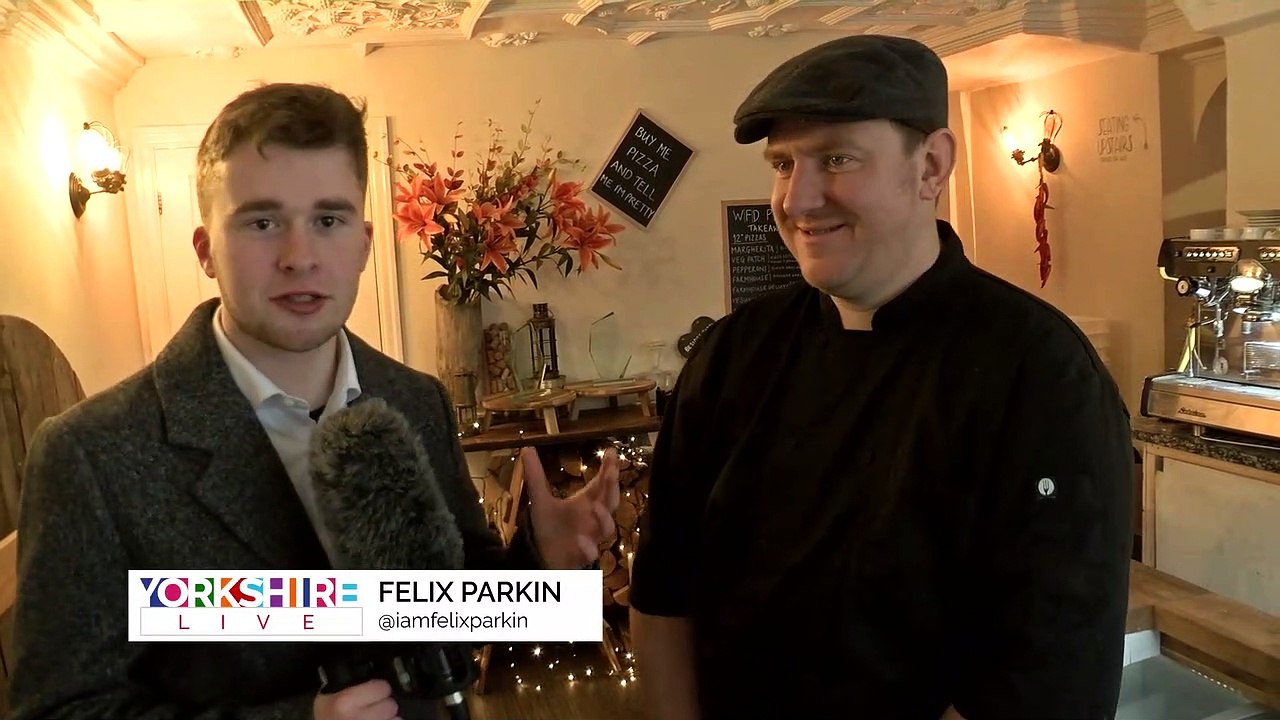 Settling The Pineapple Debate!