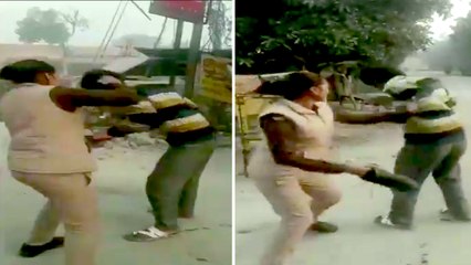 Woman constable thrashes a man who Troubles School girls | Uttar Pradesh | Anti-Romeo
