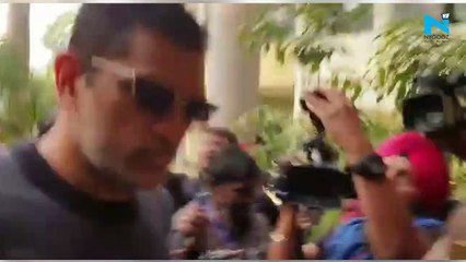 Download Video: Jharkhand Assembly Elections: MS Dhoni and wife Sakshi cast their vote in Ranchi