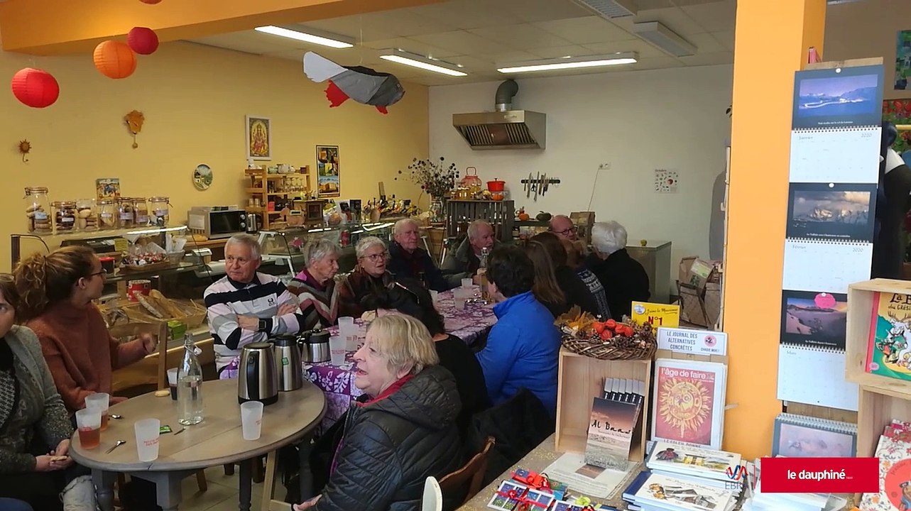 Des cafés itinérants pour rompre avec l’isolement