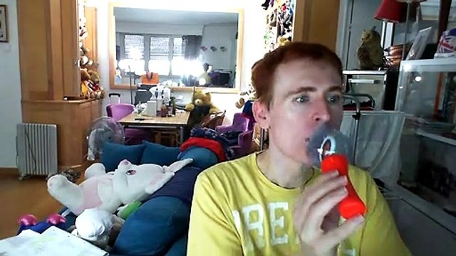 Wiwi égratigne stay at home