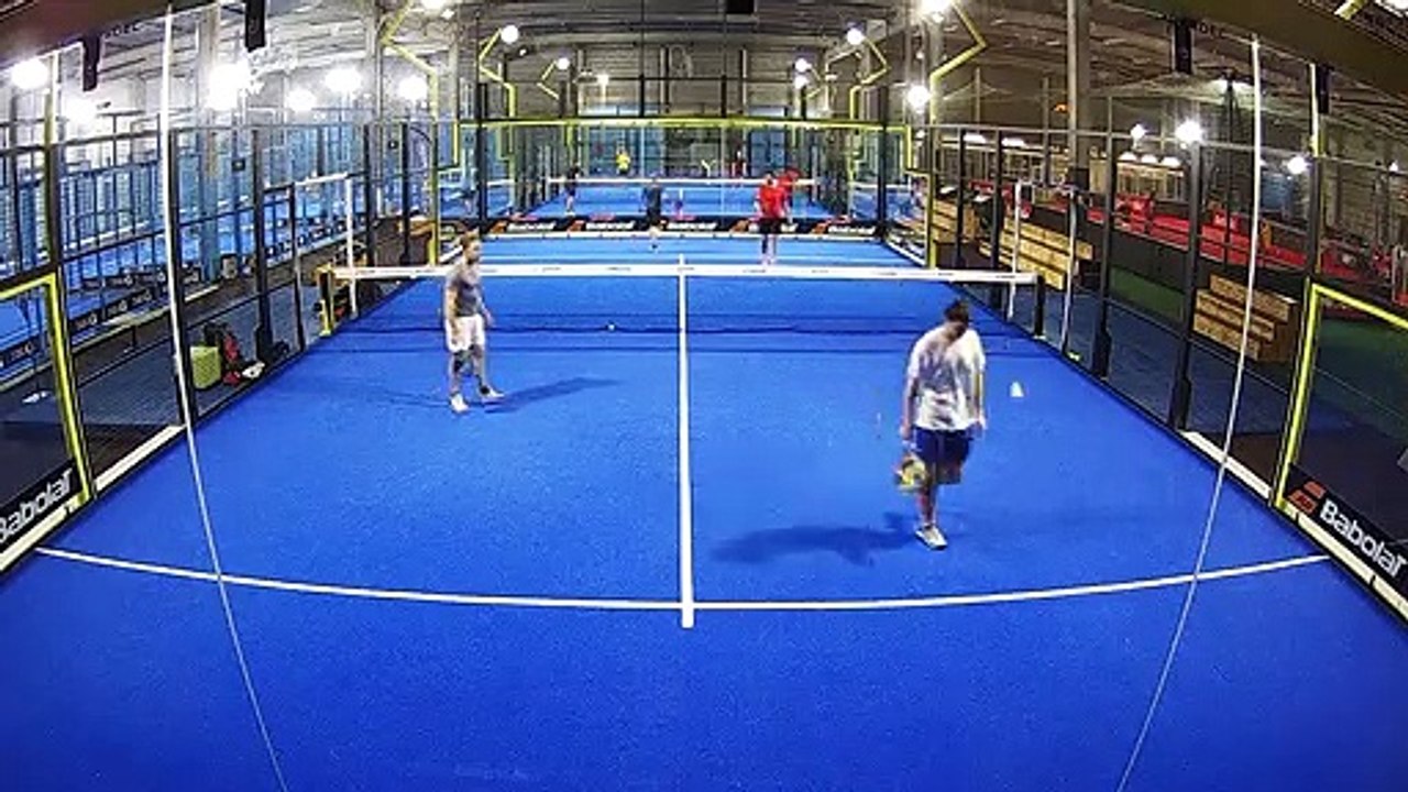 Puntaco #4 du Match du 12/12 à 12:14 - Court Babolat (4PADEL Bordeaux)