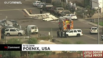 فرود ناموفق هواپیمای سانحه‌دیده در خیابان