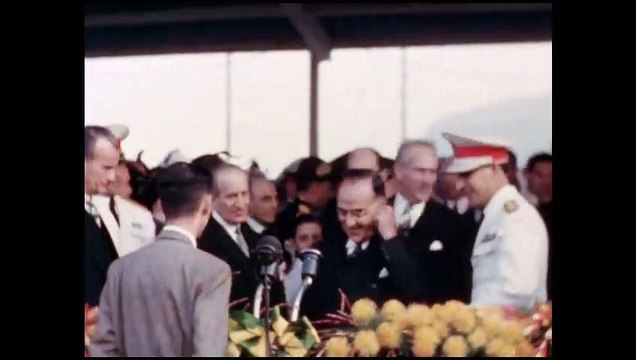 Imagens do Estado Novo 1937-45 | Images of the Estado Novo 1937-45 - COMP. BR: LONGAS