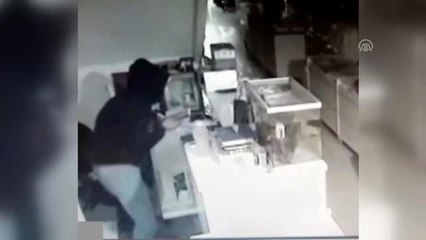 Sakarya'da iş yerinden hırsızlıkla suçlanan yabancı uyruklu şüpheli tutuklandı