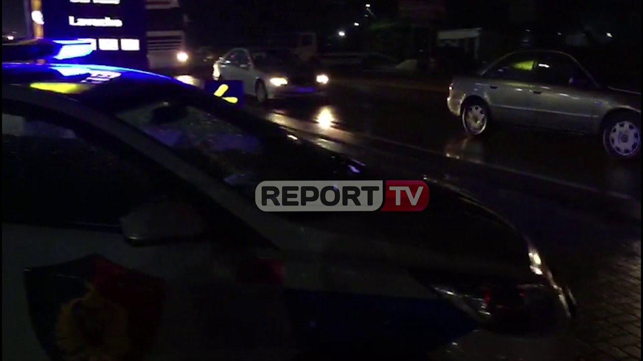 Report TV -Aksident në hyrje të Fushë  Krujës, furgoni i mallrave përplas për vdekje endacaken