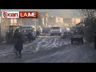 Rrugët e ngrira në Tiranë - (28 Janar 2000)