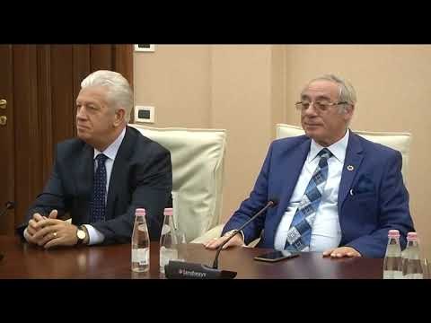 Kriza politike dhe ngërçi në Kushtetuese, Meta pret Këshillin e Ambasadorëve në Presidencë