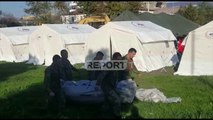 Report TV - Durrës, FA nis ngritjen e çadrave për të strehuar banorët