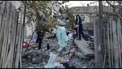 MREKULLI PAS TRAGJEDISË PËR FAMILJEN LALA NË DURRËS, NXIRRET I GJALLË I RIU