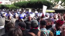 Algeria: Thousands rally against the vote to boycott election