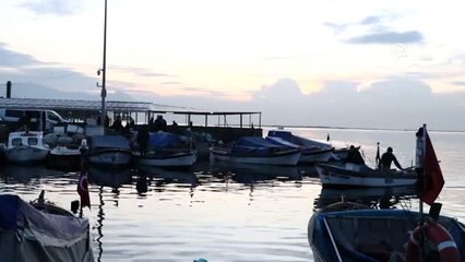 İzmir'de denizde kadın cesedi bulundu