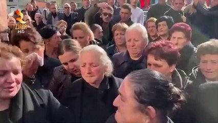 DHIMBJE DHE LOT, PO I JEPET LAMTUMIRA ANËTARËVE TË FAMILJES LALA