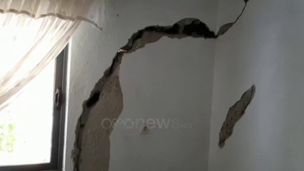 Ora News - 50 banesa të pabanueshme në Kamëz