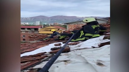 Bashkia nderhyn te pallatet e demtuara te Shallvaret, eliminohet rreziku per qytetaret