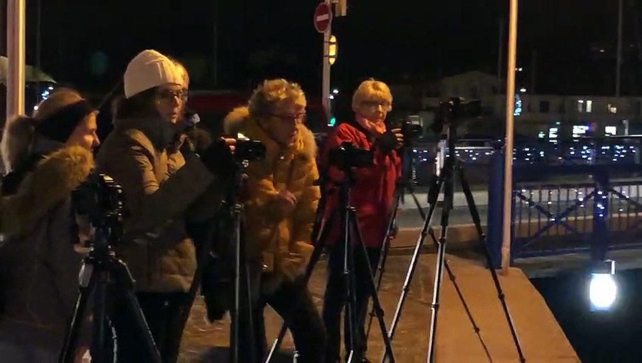 Martigues : Noël, les photographes et les Rameurs Venitiens