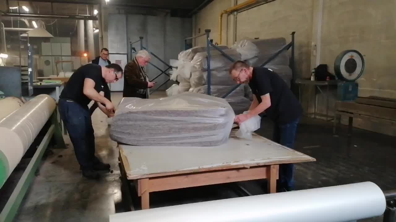 Les panneaux isolants 100% belges sont désormais fabriqués à Rollegem