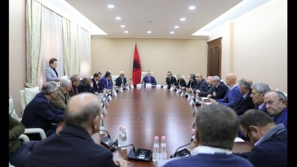 Ora News - Tërmeti, Meta i çon Ramës 4 kërkesa emergjente