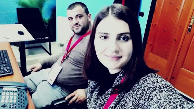 Report TV - Mbi 100 studentë ndihmuan banorët e prekur nga tërmeti