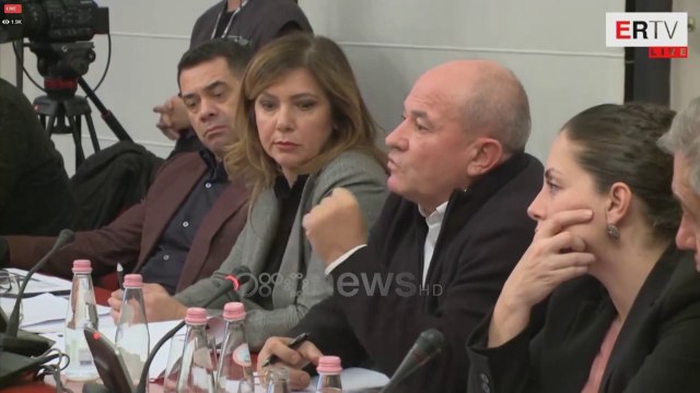 Meçe paralajmëron Ramën për Durrësin: Mos riparo godinat pa bërë ekspertizën inxhinierike