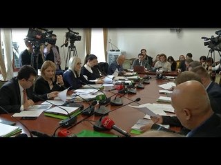 OSBE: Projektligji antishpifje i qeverisë, presion ndaj medias; BE:Të mos votohet!
