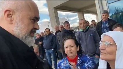 Report TV - Rama: Brenda 6-mujorit të parë të 2020 shumica e banorëve në banesa të reja