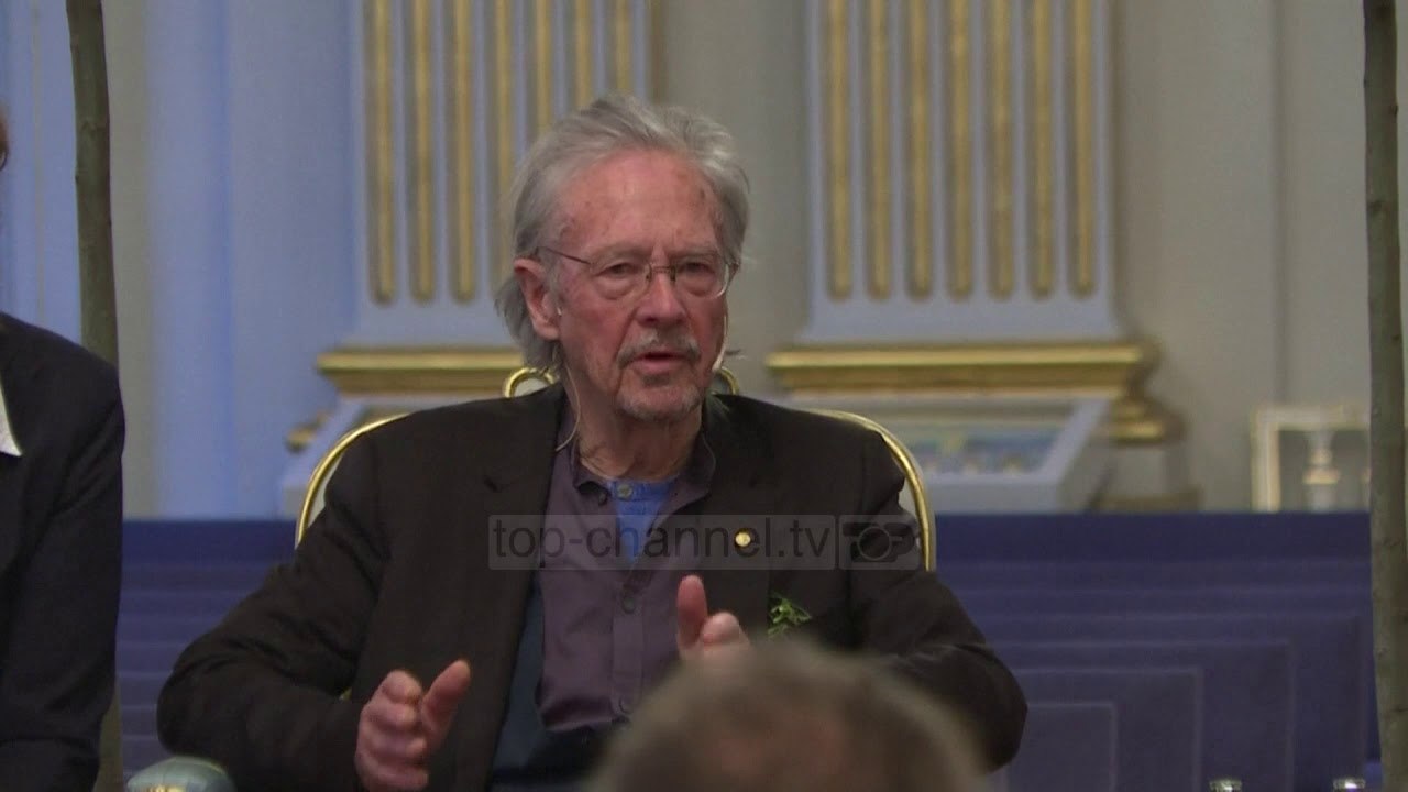 Nobelisti Peter Handke shpallet non-grata në Kosovë