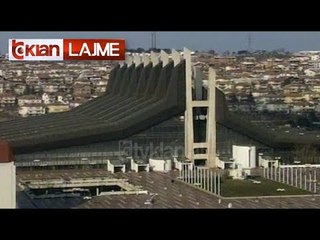 Kosovë zjarr në kompleksin sportiv - (26 Shkurt 2000)