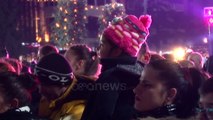 Ora News - Lezha ndez dritat e festës, një fëmijë i prekur nga tërmeti u përzgjodh për ceremoninë