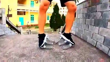 बहुत भारी मस्तीखोर है रे बाबा , Toomuch COMEDY Experiment of Zero Gravity ( 360 X 640 )