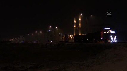 Kar yağışı nedeniyle beyaza büründü