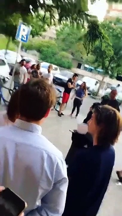 El ataque de la chuleta musulmana a una estudiante española por llevar 'shorts': "¡Deberías llevar velo!"