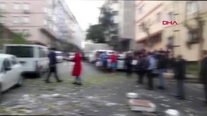 Şişli'de 6 katlı binanın çatısı çöktü