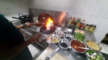 Restaurant Me Chicken chilli Kaise Banti Hai ! How To Make Chicken Chilli In Restaurant