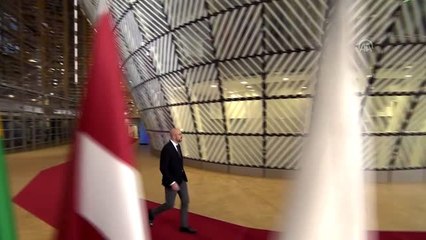 AB'den İngiltere'ye "Brexit'i onayla" mesajı