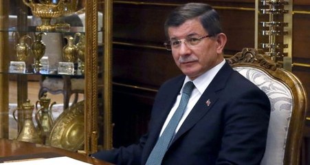 Ahmet Davutoğlu'nun partisinden diğer partilere emojili mesaj