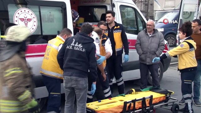 Gaziosmanpaşa’da halk otobüsü kaza yaptı: 4 yaralı