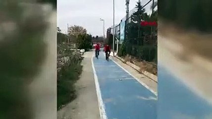 Kadıköy'de  bisiklet yolu tartışması