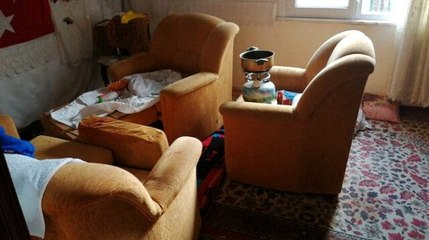 Haklarında kayıp ilanı olan 2 kişinin cesedi Beykoz'da bir evde bulundu