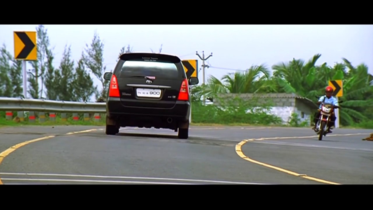 Azhiyile Mukkulikkum 4K | Dhaam Dhoom Songs 4K | 4KTAMIL