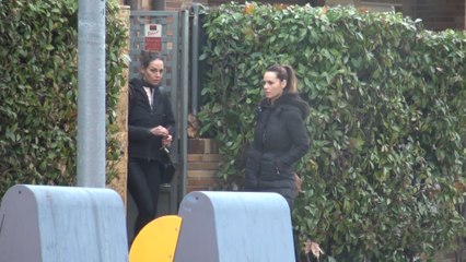 Eva González desconecta con sus amigos en Madrid