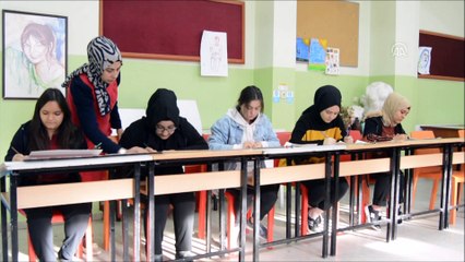 Fabrika gibi çalışan lisenin öğrencileri hem öğreniyor hem kazanıyor - MANİSA