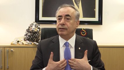 Galatasaray Başkanı Cengiz: Resmi olmayan bir makamda kulüp yöneticileriyle görüşebilirsiniz ama MHK Başkanı gelemez - İSTANBUL